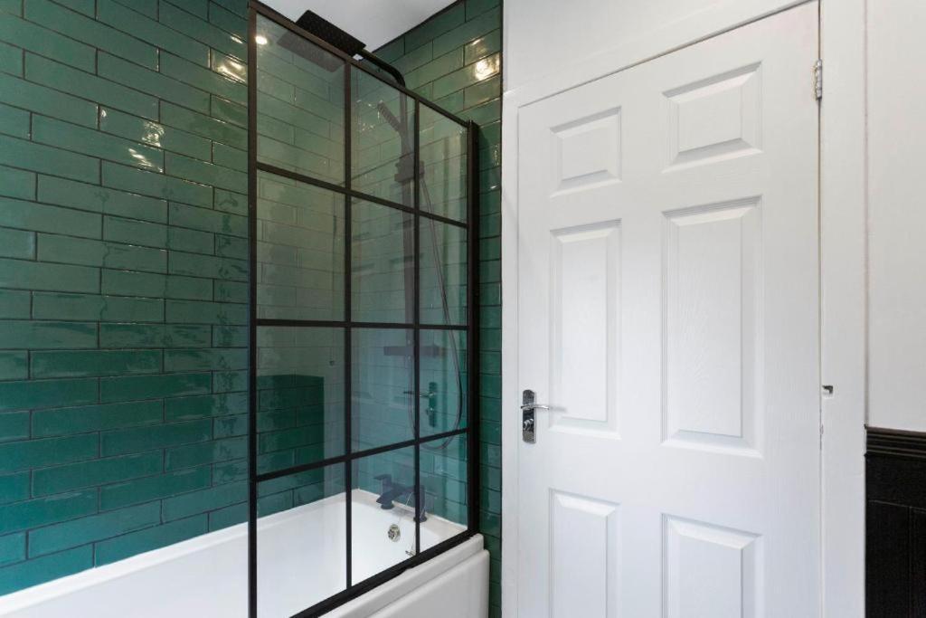 Вілла Stylish 3 Bed Edinburgh Abode - Parking And Garden Екстер'єр фото